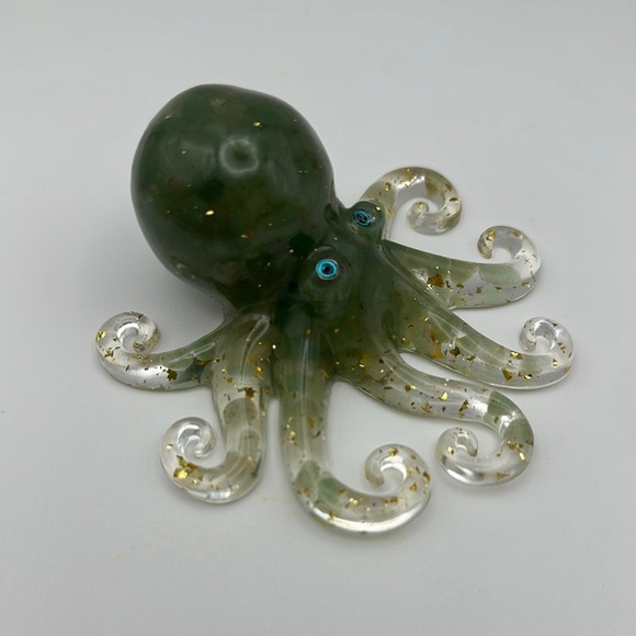 Cute Green Aventurine and Gold Foil Flakes in Resin Octopus Figurine - Picture 4 of 6